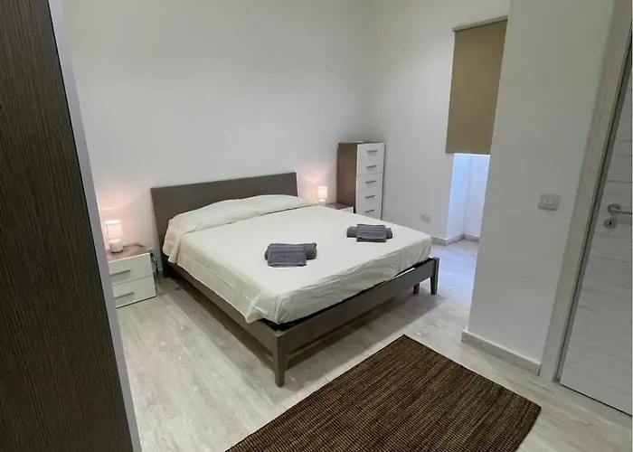 Apartment Ruwts Malta Central Apartment Ta Xbiex